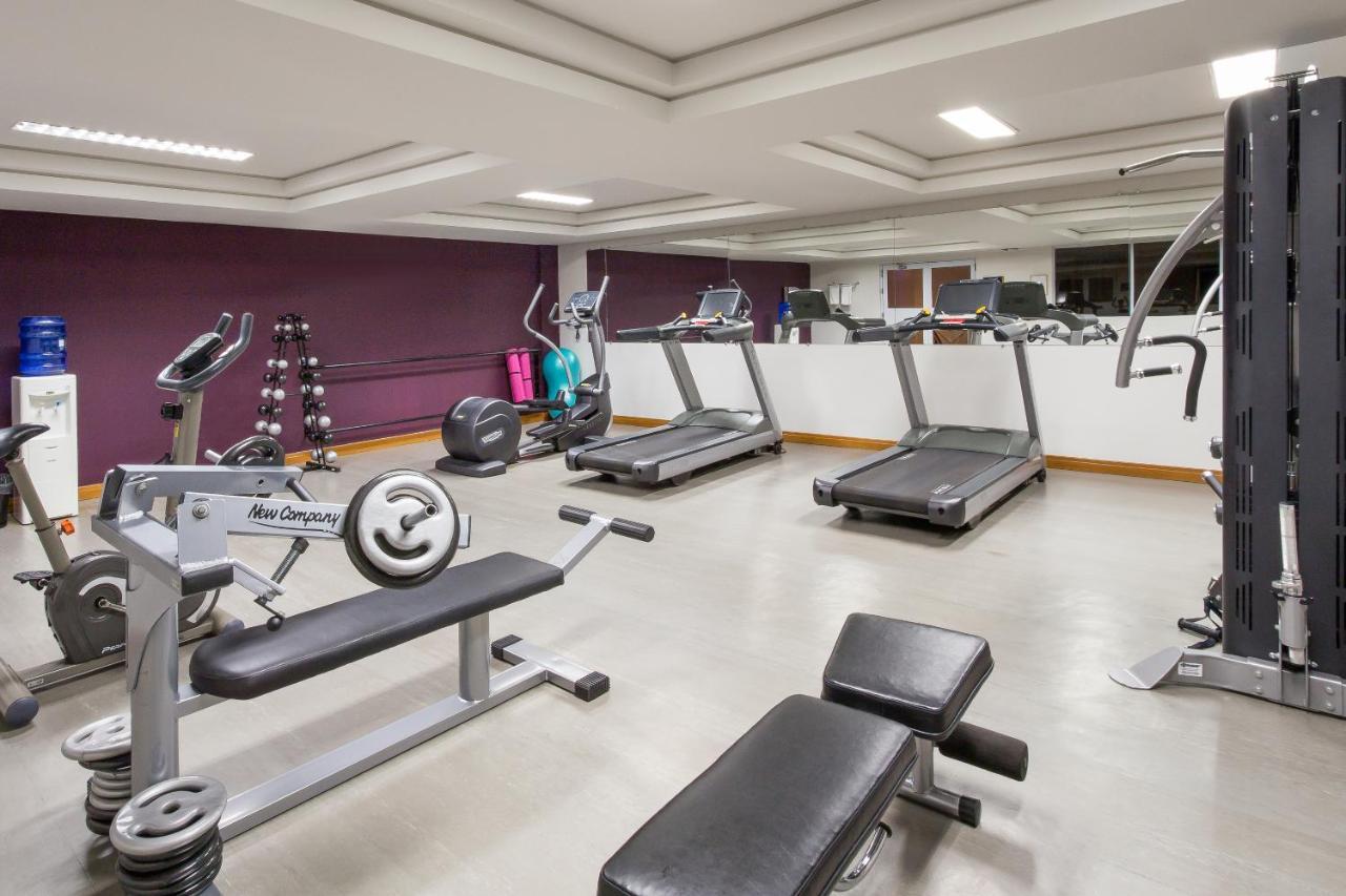São José dos Pinhais Hotel Cassino Tower Curitiba Aeroporto By Nacional Inn מראה חיצוני תמונה