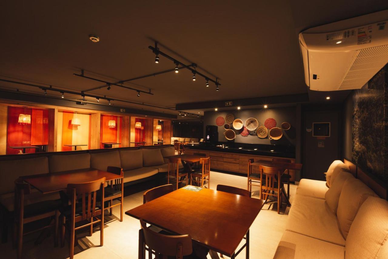 São José dos Pinhais Hotel Cassino Tower Curitiba Aeroporto By Nacional Inn מראה חיצוני תמונה