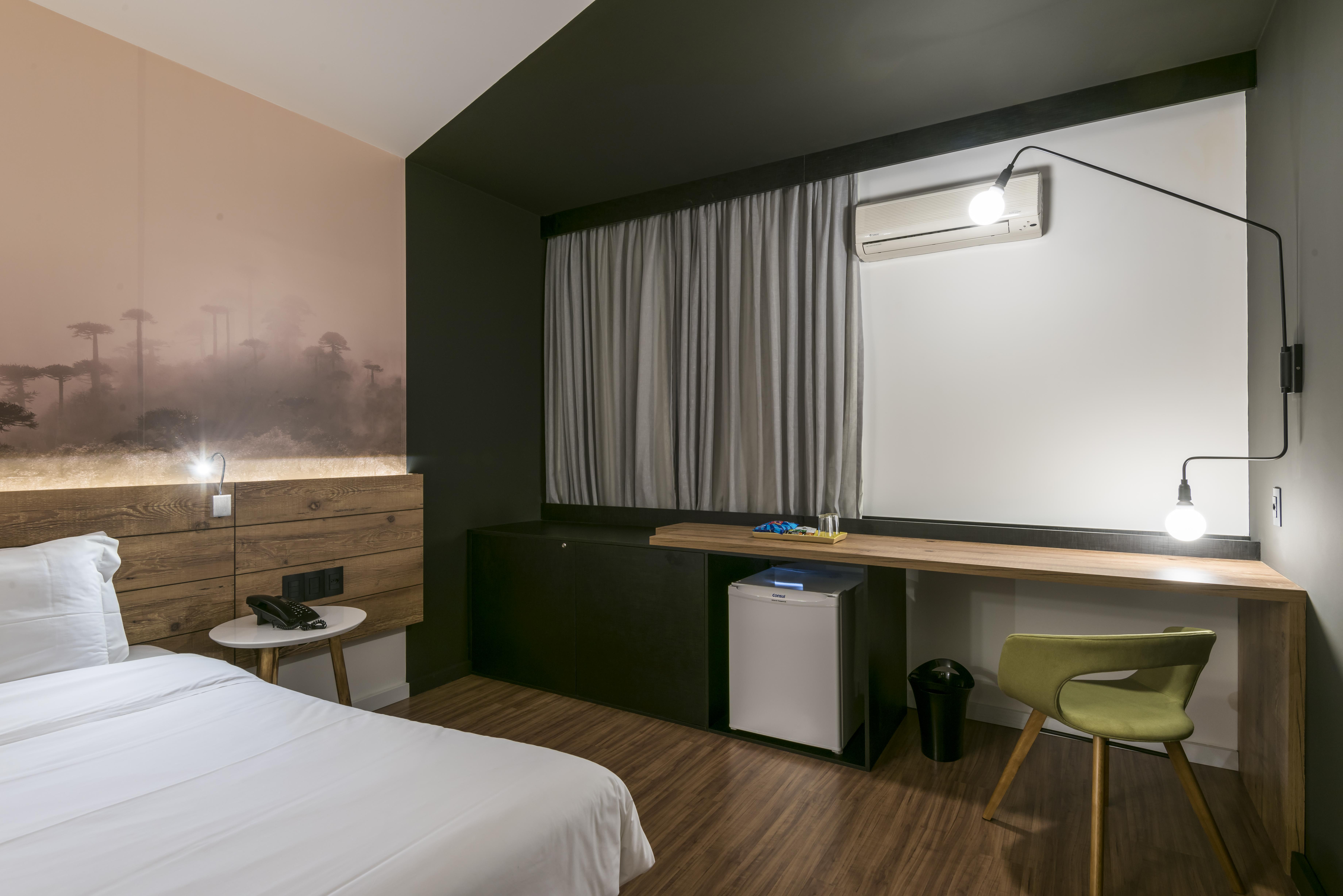 São José dos Pinhais Hotel Cassino Tower Curitiba Aeroporto By Nacional Inn מראה חיצוני תמונה