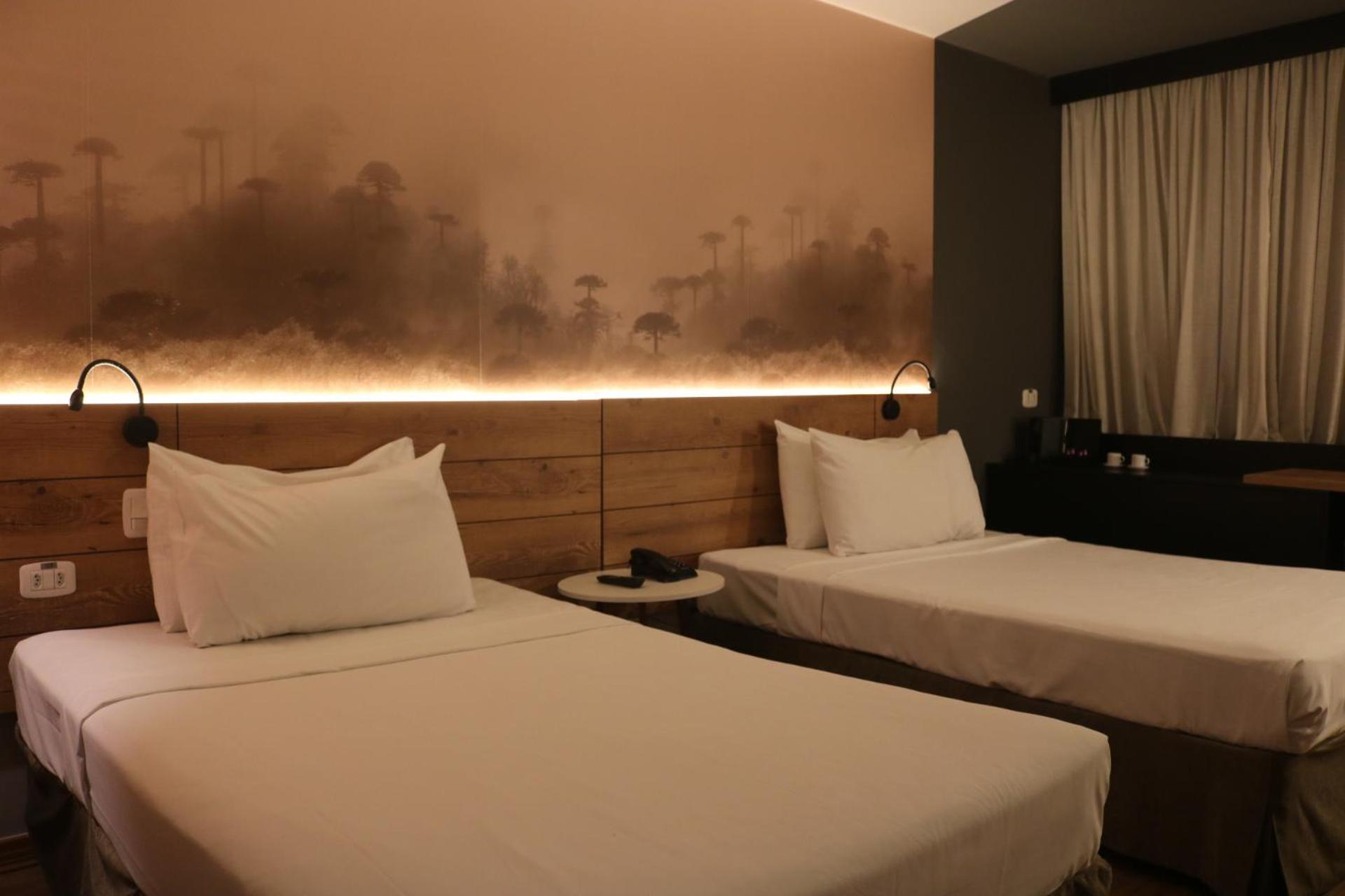 São José dos Pinhais Hotel Cassino Tower Curitiba Aeroporto By Nacional Inn מראה חיצוני תמונה